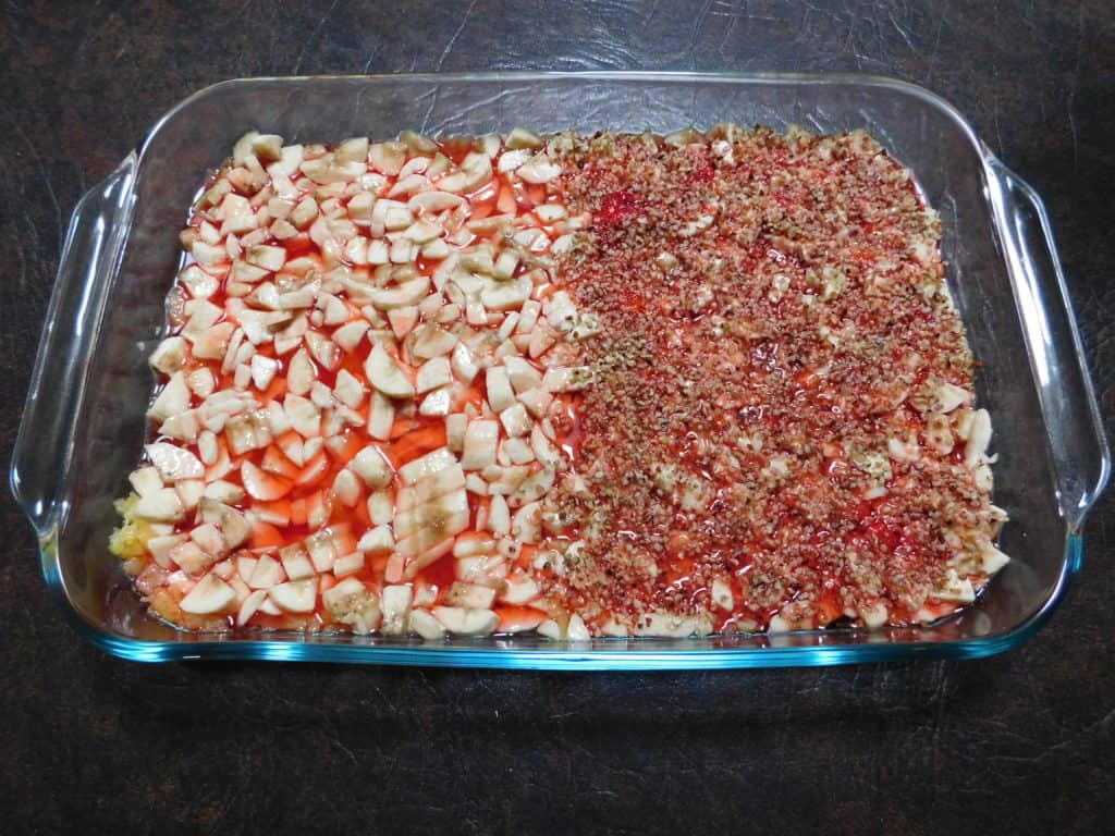 Grandma's Thanksgiving Jello - Layer of Strawberry Banana Jello