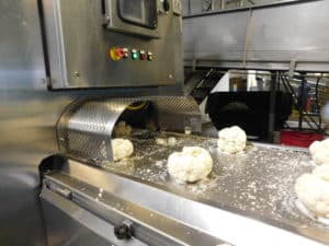 Cauliflower Processing - Cauliflower De-coring Machine (Floretting Machine)